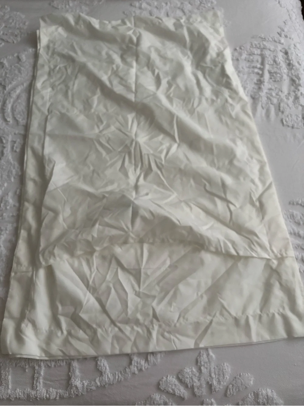 Classic Cream  Duvet Cover Set - Brand: